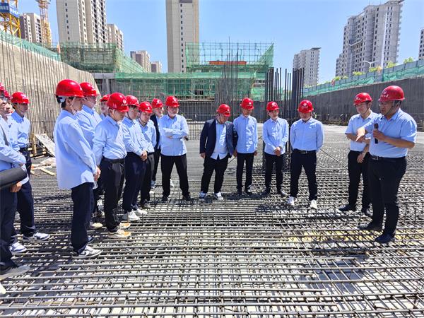 六分公司開展迎“五四”知識競賽暨青年交流會(huì)